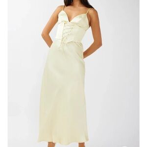 Elegant Cream Maxi Dress